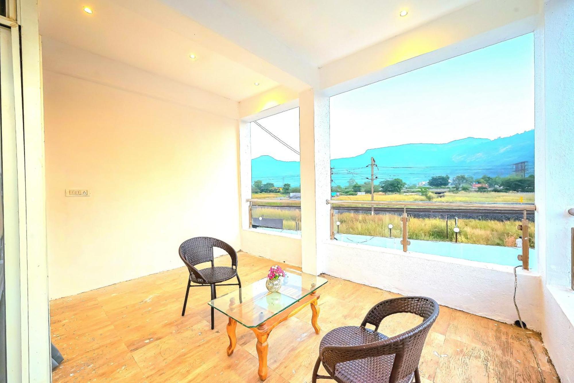 Empyrean Stay II 6Bhk Big Daddy Villa Ll Ac II Pvt Pool II Terrace View II Lux Lonavala Ngoại thất bức ảnh