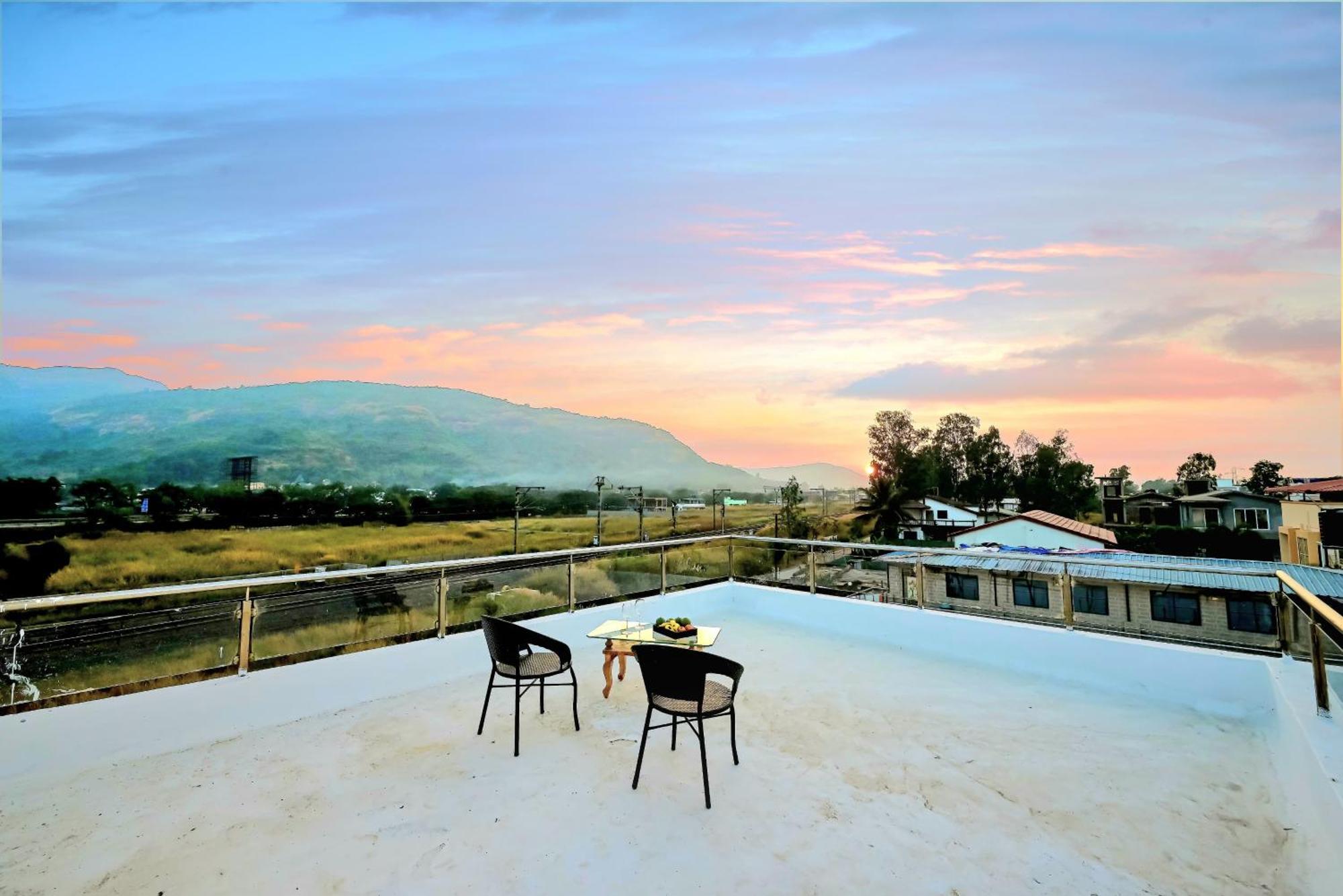 Empyrean Stay II 6Bhk Big Daddy Villa Ll Ac II Pvt Pool II Terrace View II Lux Lonavala Ngoại thất bức ảnh